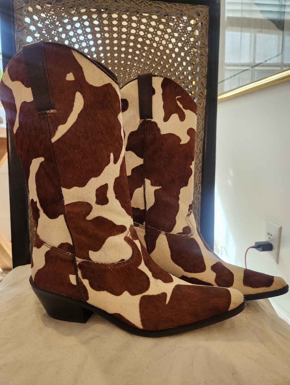 Matisse Hair-on-Hide Western Boots - Cowhide Print, Size 7.5 - Picture 3 of 9